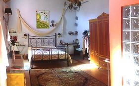 Casa LEONOR
